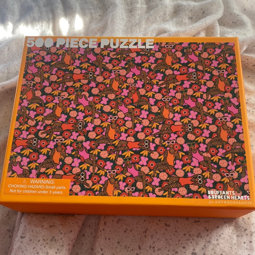Tropics Kendra Dandy Art 500 Puzzle Bouffants & Broken Hearts x Anthropologie
